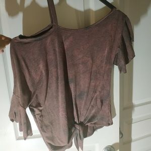 Dark red/grey open-shoulder top
